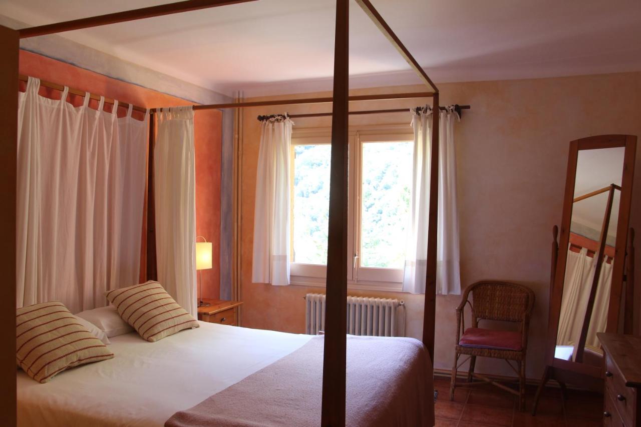 Hostal L'Ou De Reig Montseny Buitenkant foto