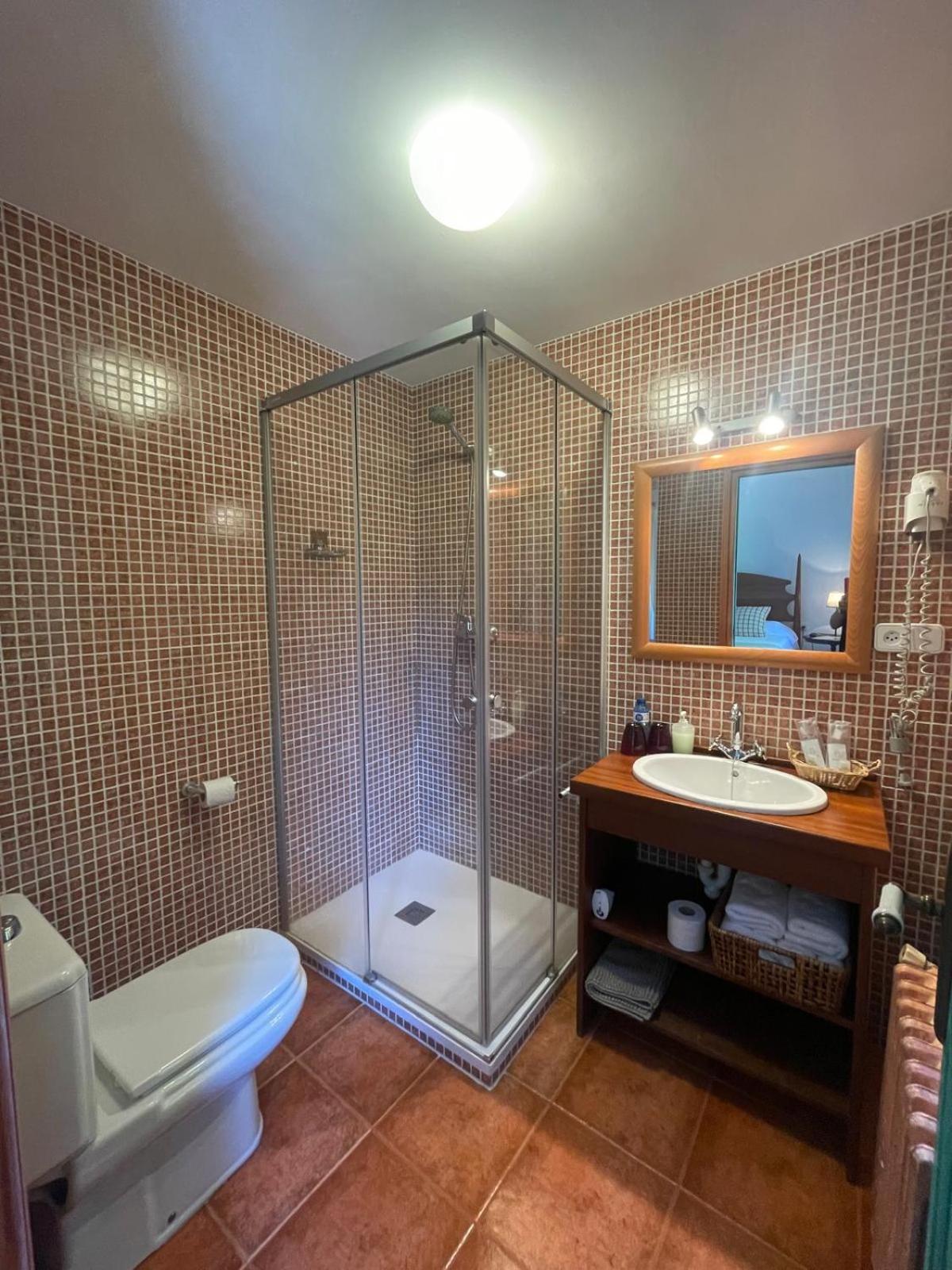 Hostal L'Ou De Reig Montseny Buitenkant foto