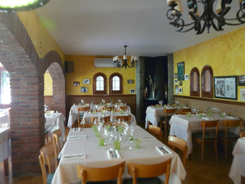 Hostal L'Ou De Reig Montseny Buitenkant foto